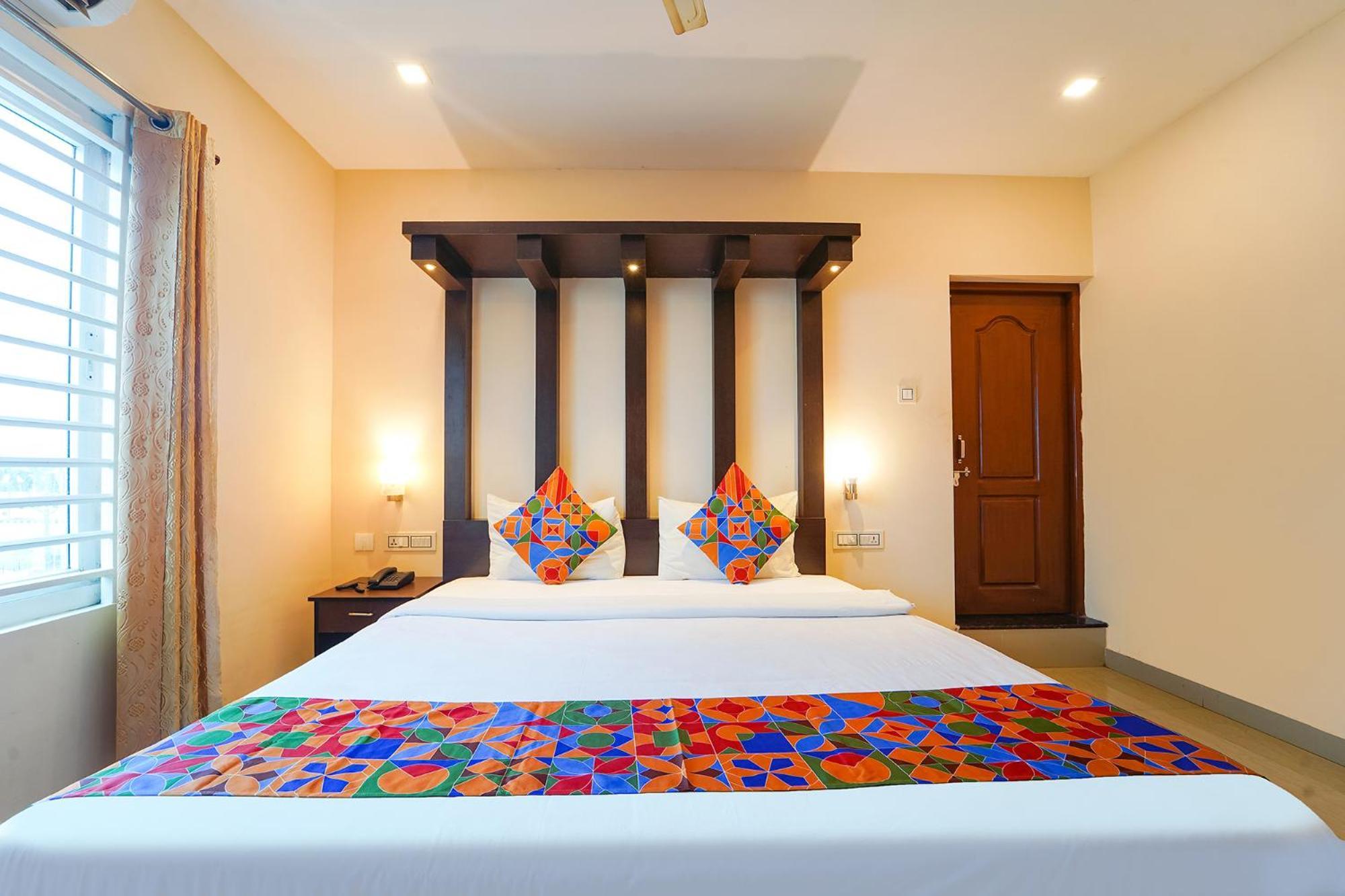 Zion Plaza Hotell Nedumbassery Eksteriør bilde