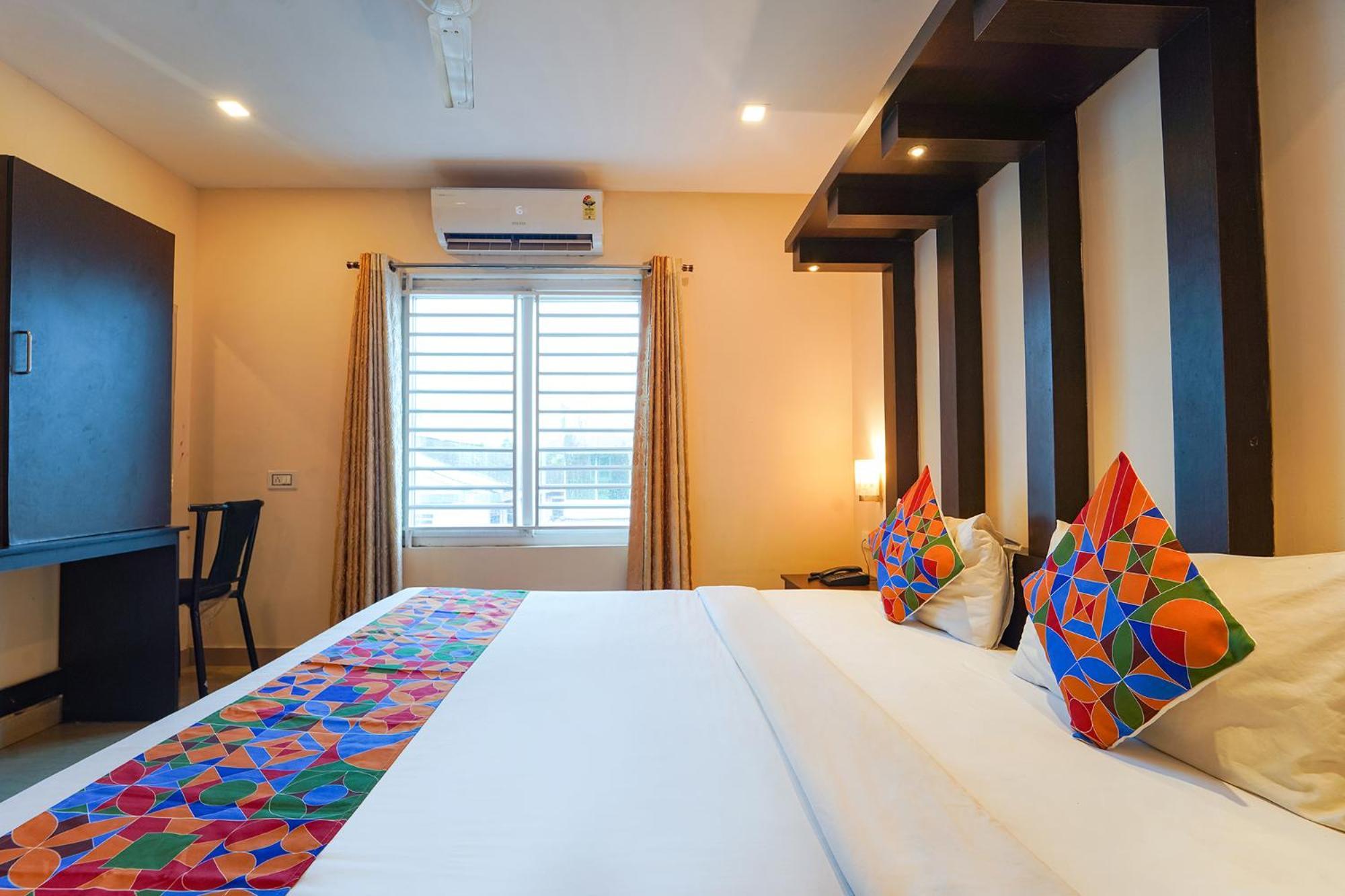 Zion Plaza Hotell Nedumbassery Eksteriør bilde