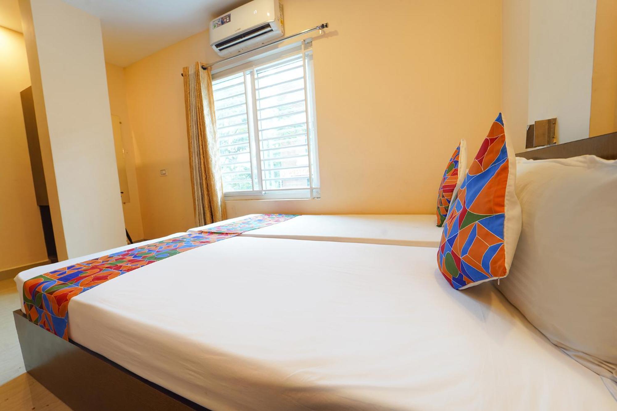 Zion Plaza Hotell Nedumbassery Eksteriør bilde