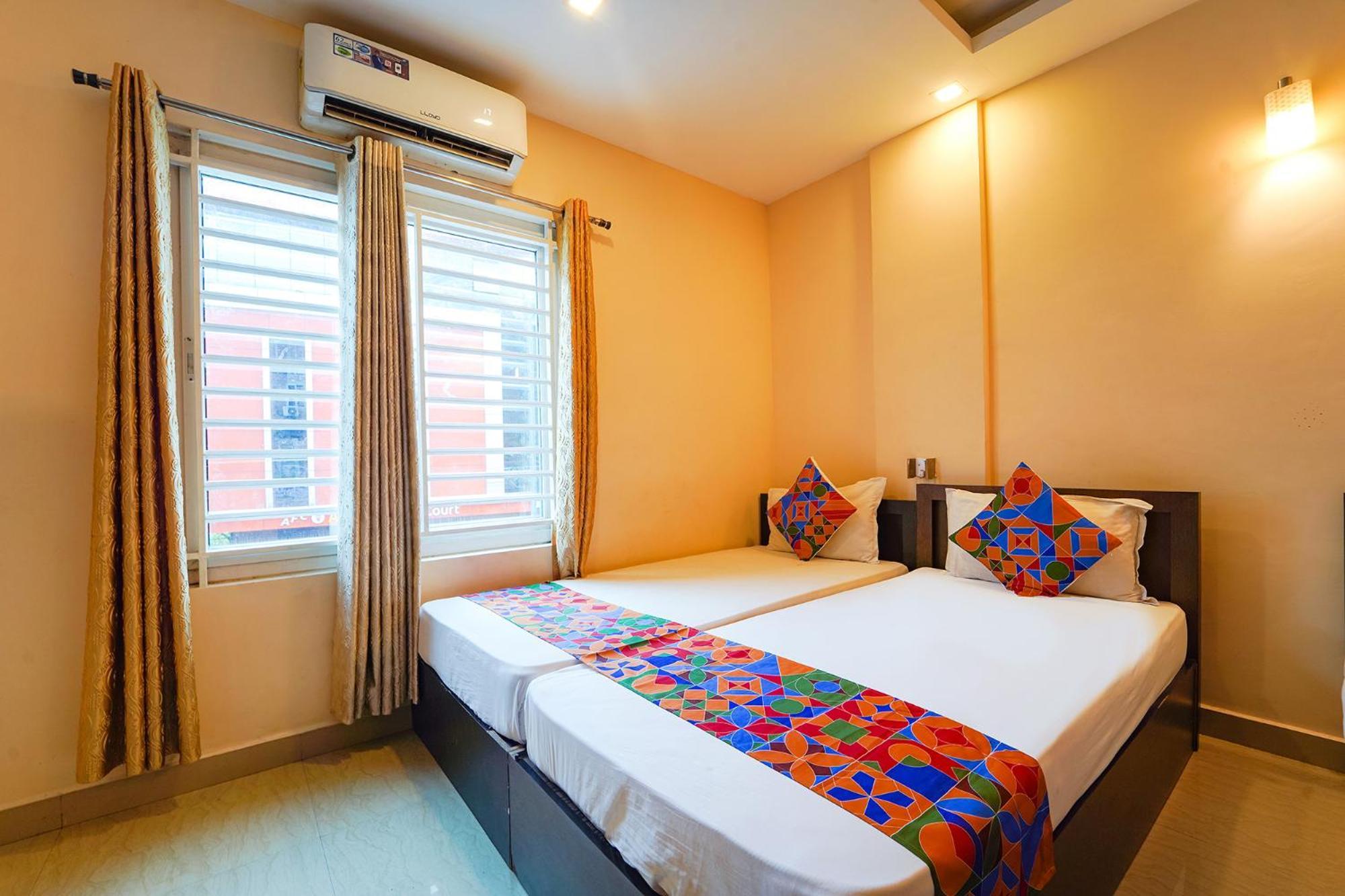 Zion Plaza Hotell Nedumbassery Eksteriør bilde